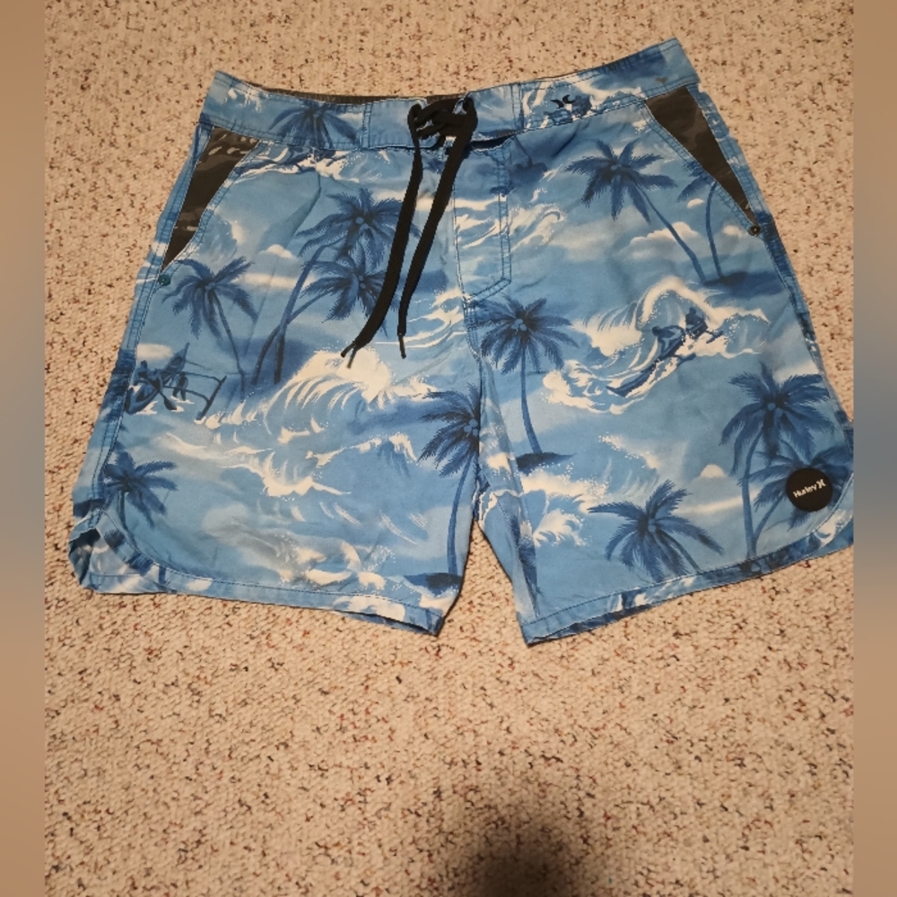 Hurley Blue and White Board Shorts Tropical Design